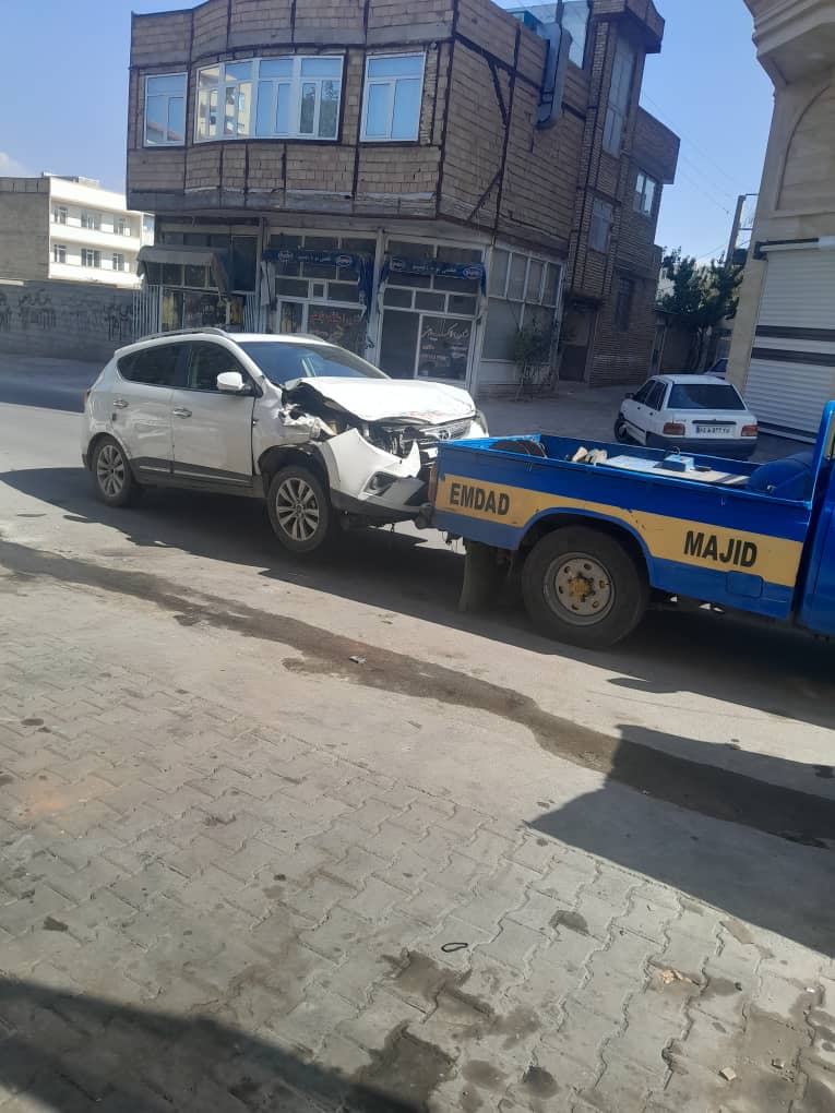 حمل خودرو با جرثقیل